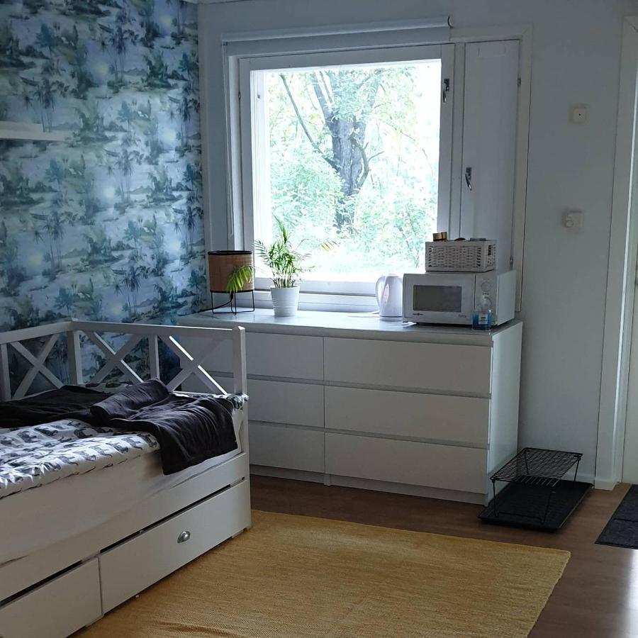 Sydabacka Guest House, A Room With A Sauna Kyrkslätt Eksteriør billede